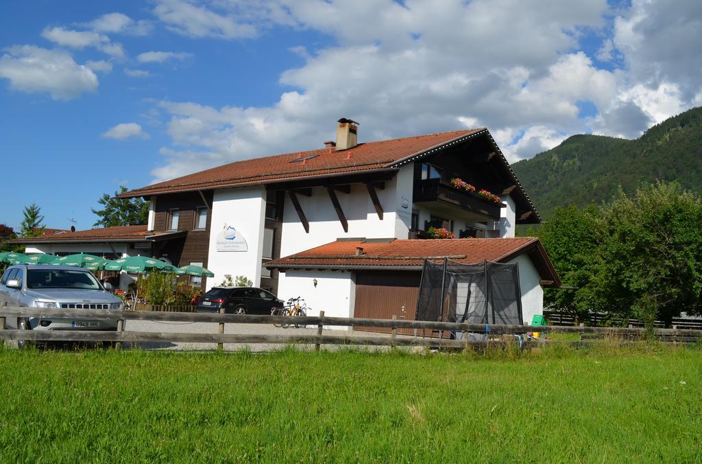 阿而浦沙勒施湾斯特恩酒店 哈尔伯莱赫 外观 照片